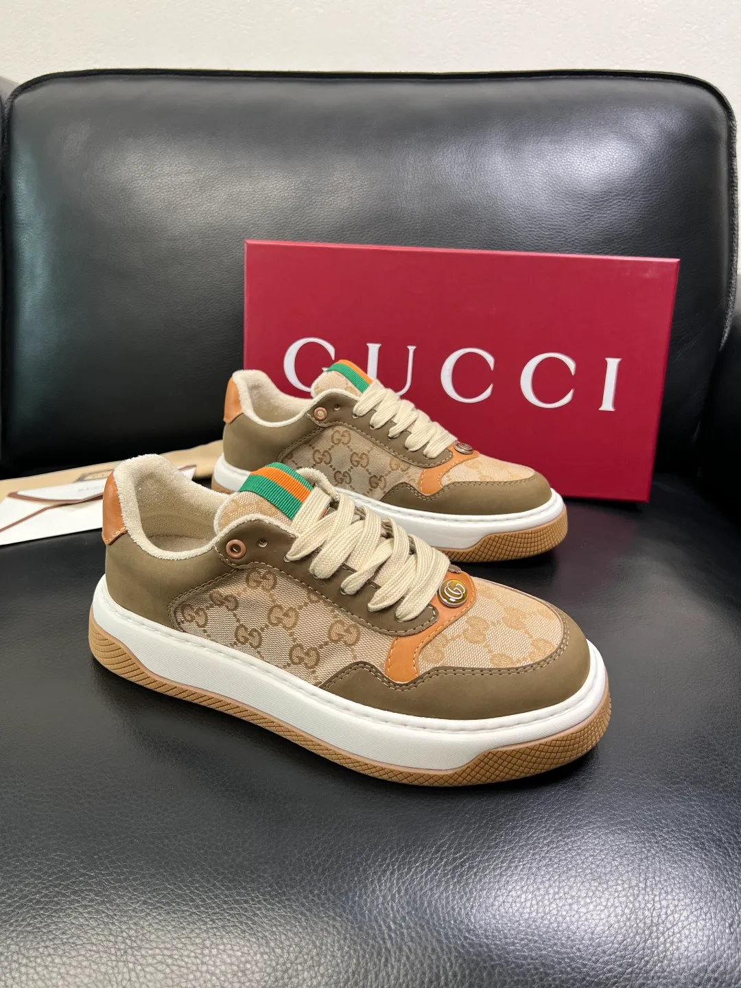 Men's shoes 💰780 Gucci high quality top crafts Gucci counter new original factory configuration, imported cowhide fabric from Italy, imported cowhide lining, breathable and comfortable, sole: original factory special supply original sole super comfortable, original factory and single goods, welcome to compare, code number 38-44 (customized 45)